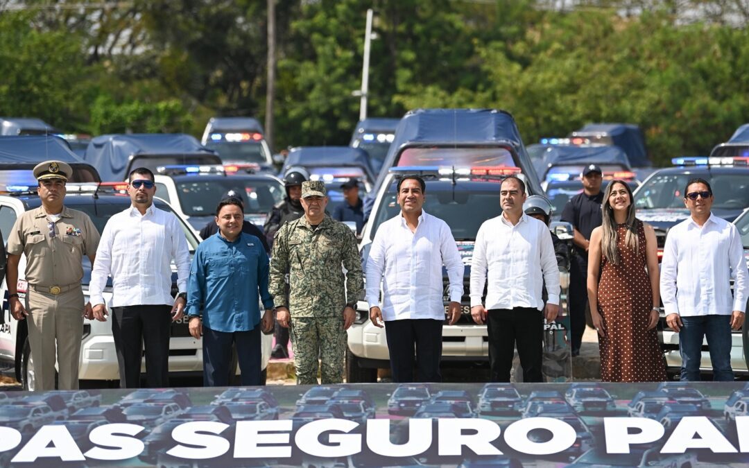 Gobierno de Chiapas fortalece la seguridad con entrega de patrullas y equipamiento
