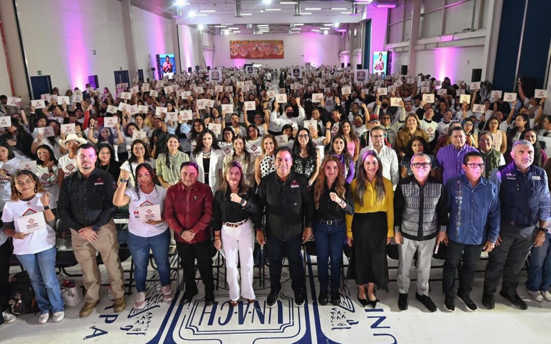 Eduardo Ramírez encabeza entrega de dispositivos del programa “Mujer Segura”